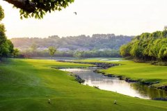 听说有可以或许影响P的人住正在全南京最贵的房